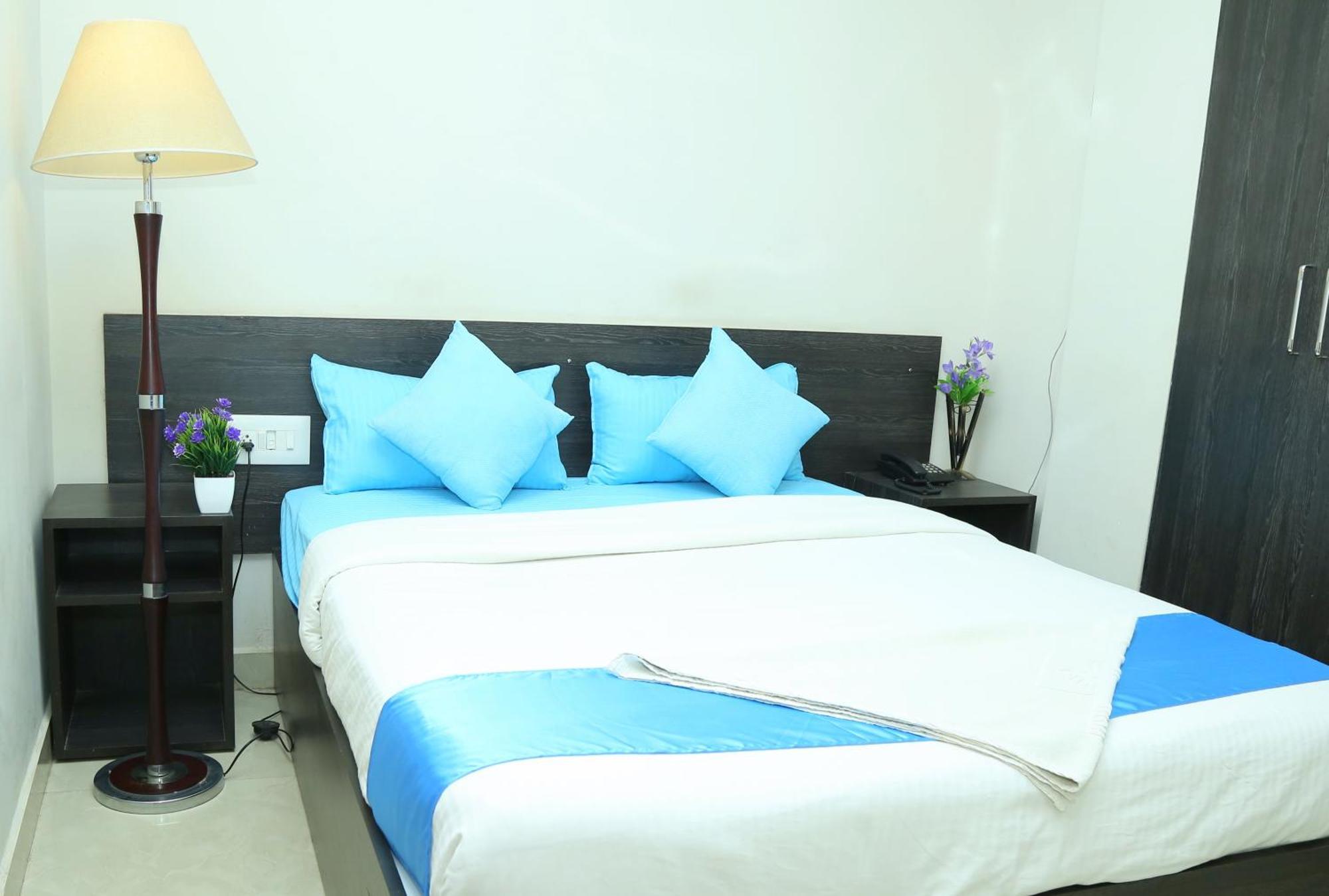 Orange Corner Hotel, Airport Pickup & Drop Available 24X7 Yelahanka Extérieur photo