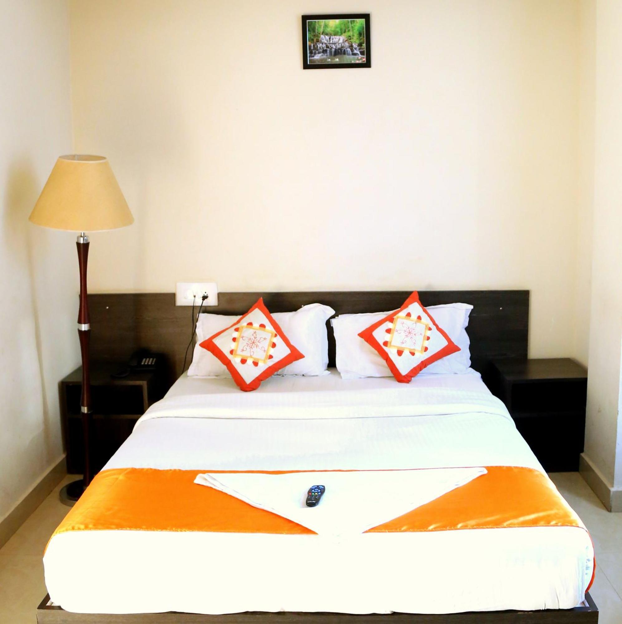 Orange Corner Hotel, Airport Pickup & Drop Available 24X7 Yelahanka Extérieur photo