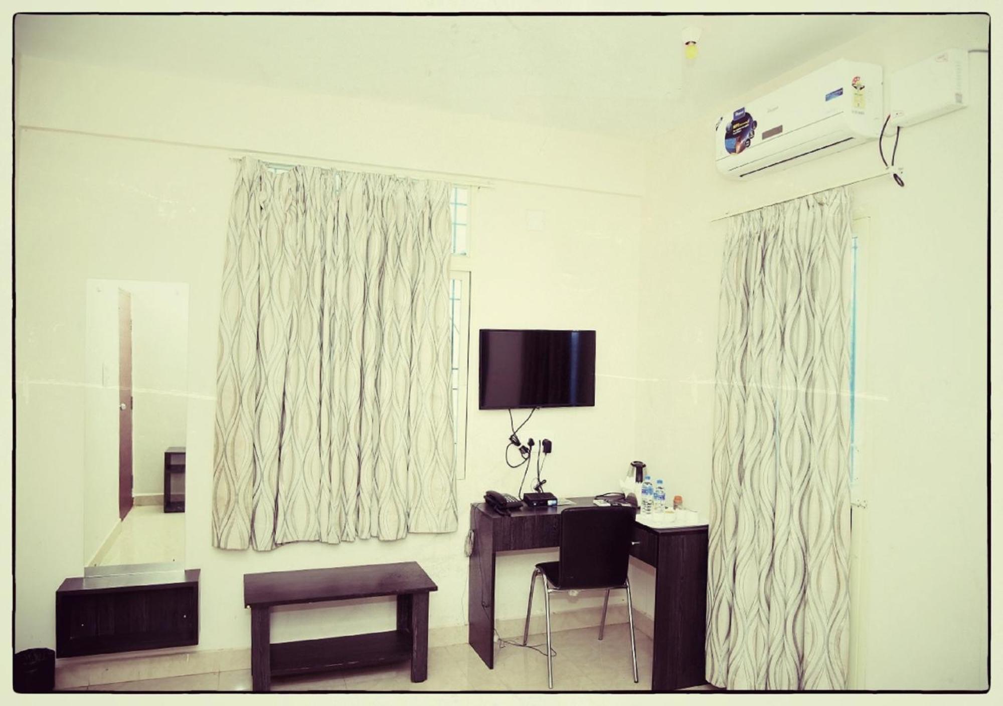 Orange Corner Hotel, Airport Pickup & Drop Available 24X7 Yelahanka Extérieur photo